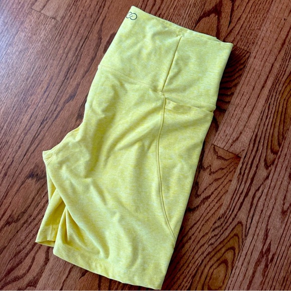 CALIA By Carrie Underwood (Dick’s Sporting Goods): Sunny Yellow Boxer Shorts - Picture 3 of 4